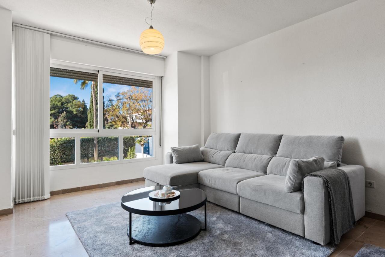 Marysol Beachclose Apartment With Pool By Costarentals - Ref 200 Benalmadena Ngoại thất bức ảnh