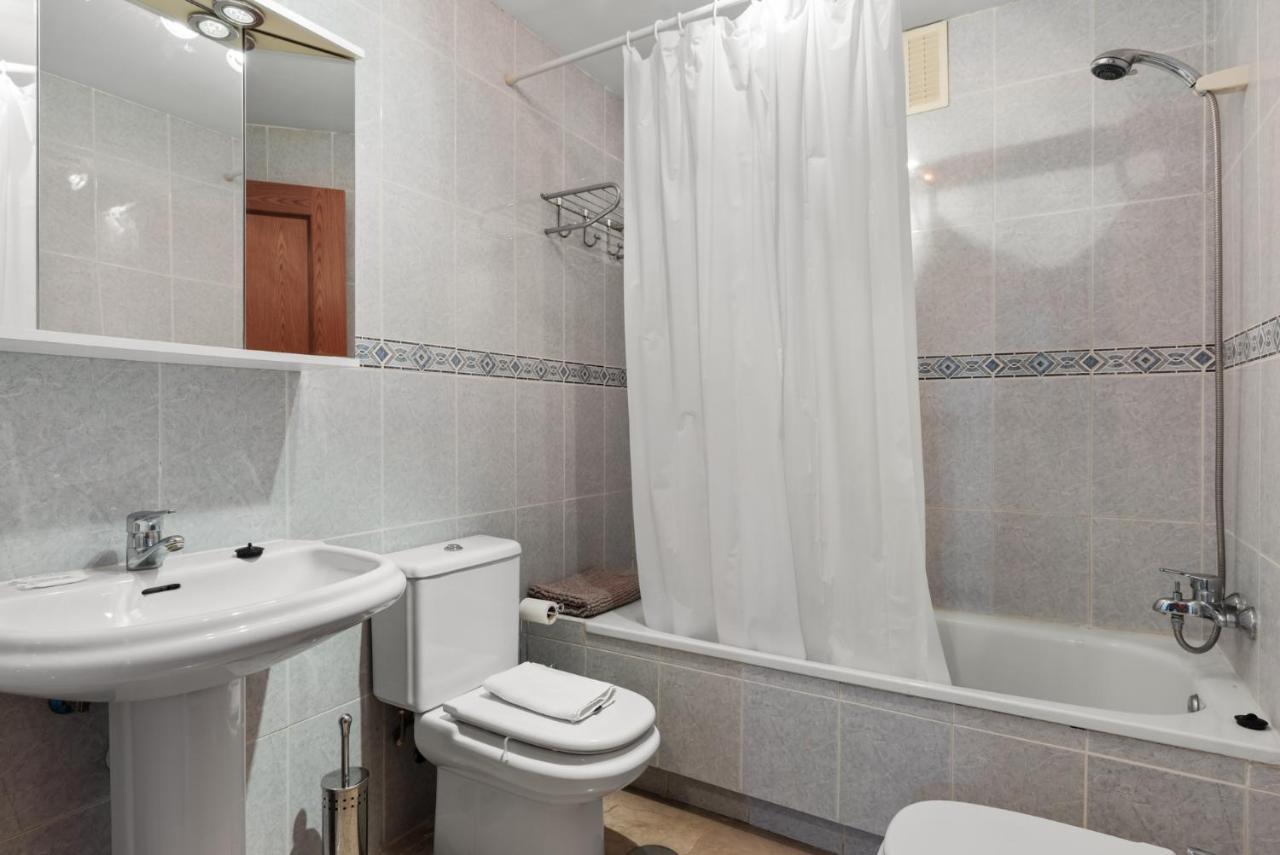 Marysol Beachclose Apartment With Pool By Costarentals - Ref 200 Benalmadena Ngoại thất bức ảnh