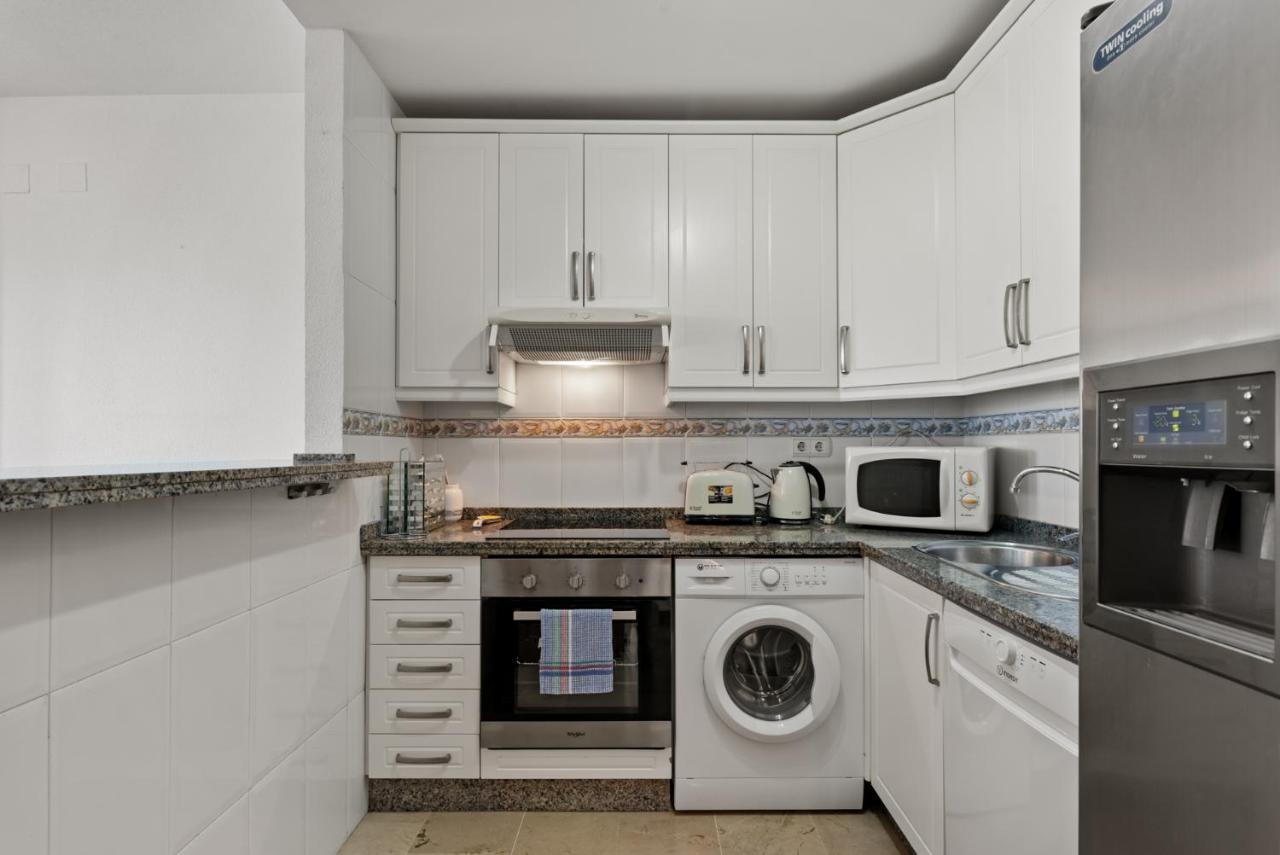Marysol Beachclose Apartment With Pool By Costarentals - Ref 200 Benalmadena Ngoại thất bức ảnh